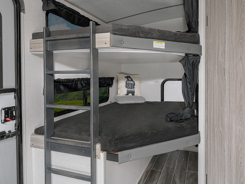 Passport 4210BH Bunk Beds