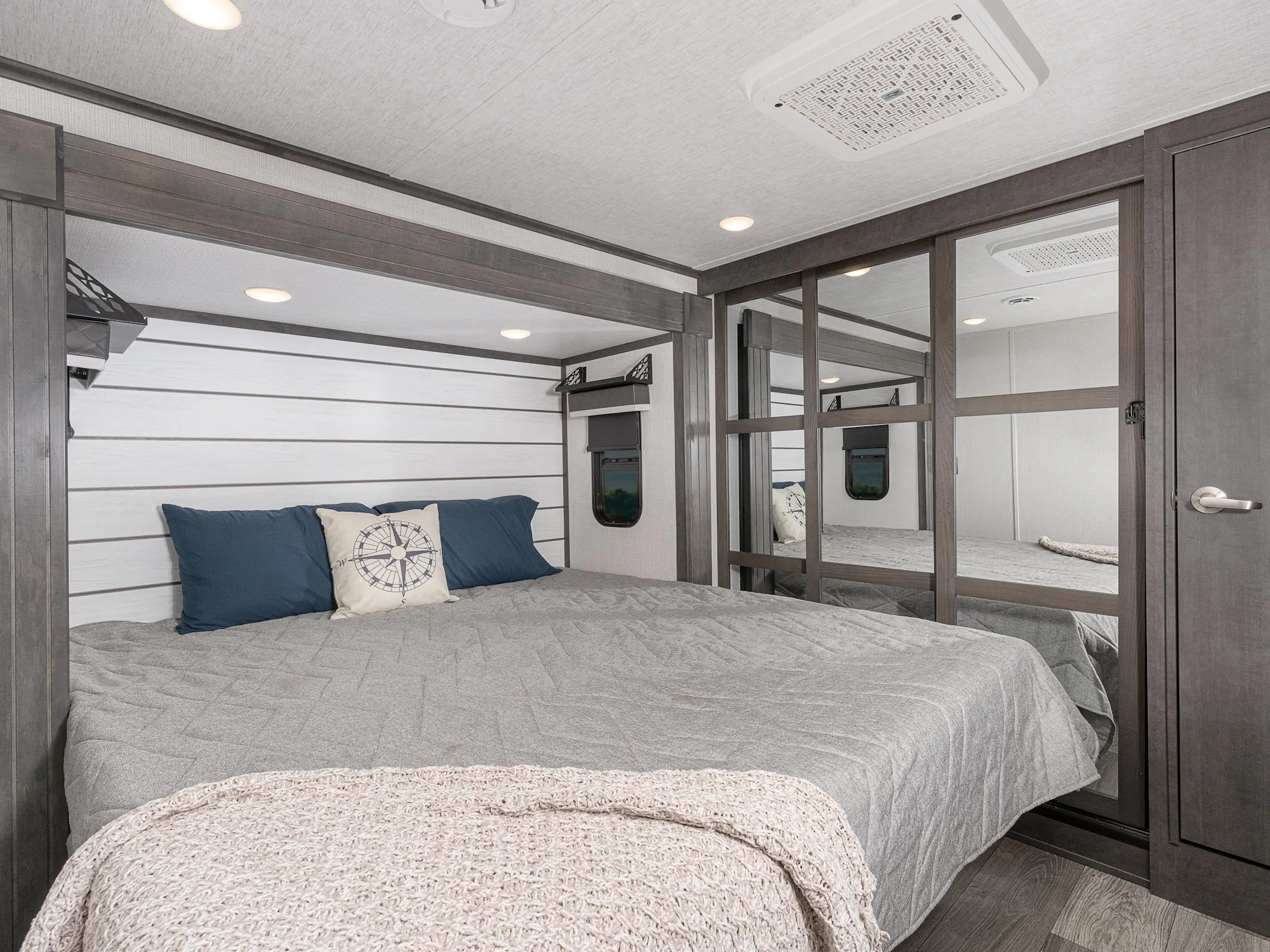 2026 Keystone Cougar 320RDS photo 8
