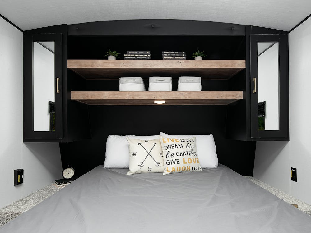 Springdale 285TL bed