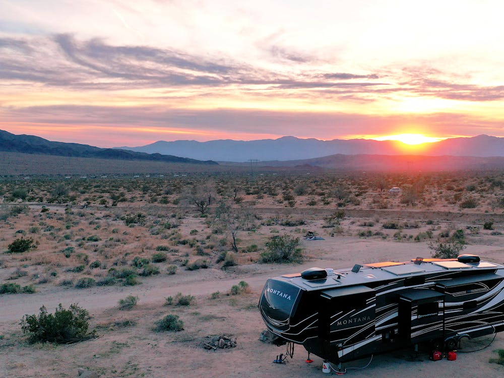 Montana RV Boondocking near mountains