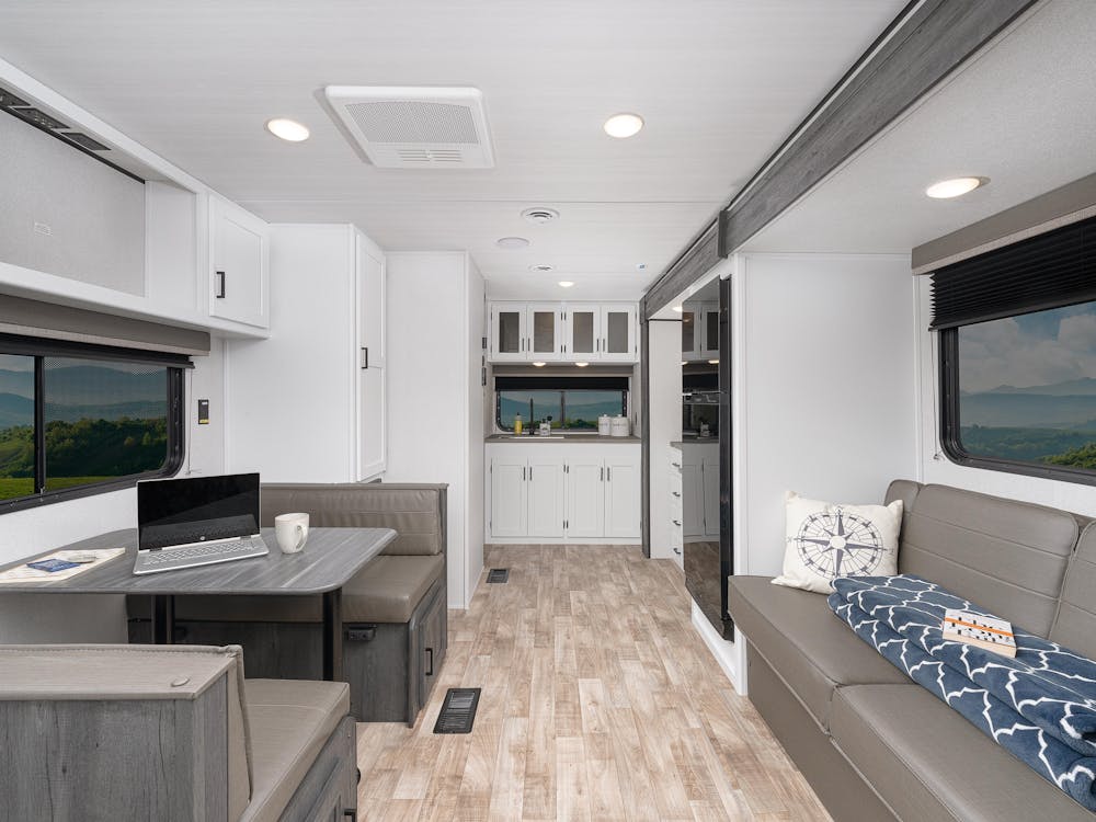 Hideout 22MLS Main