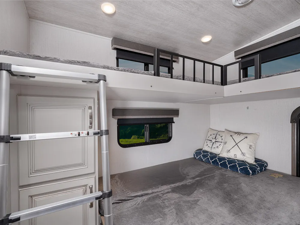 Bunkhouse Fifth Wheels: Space for Everyone | Keystone RV Blog - Keystone RV