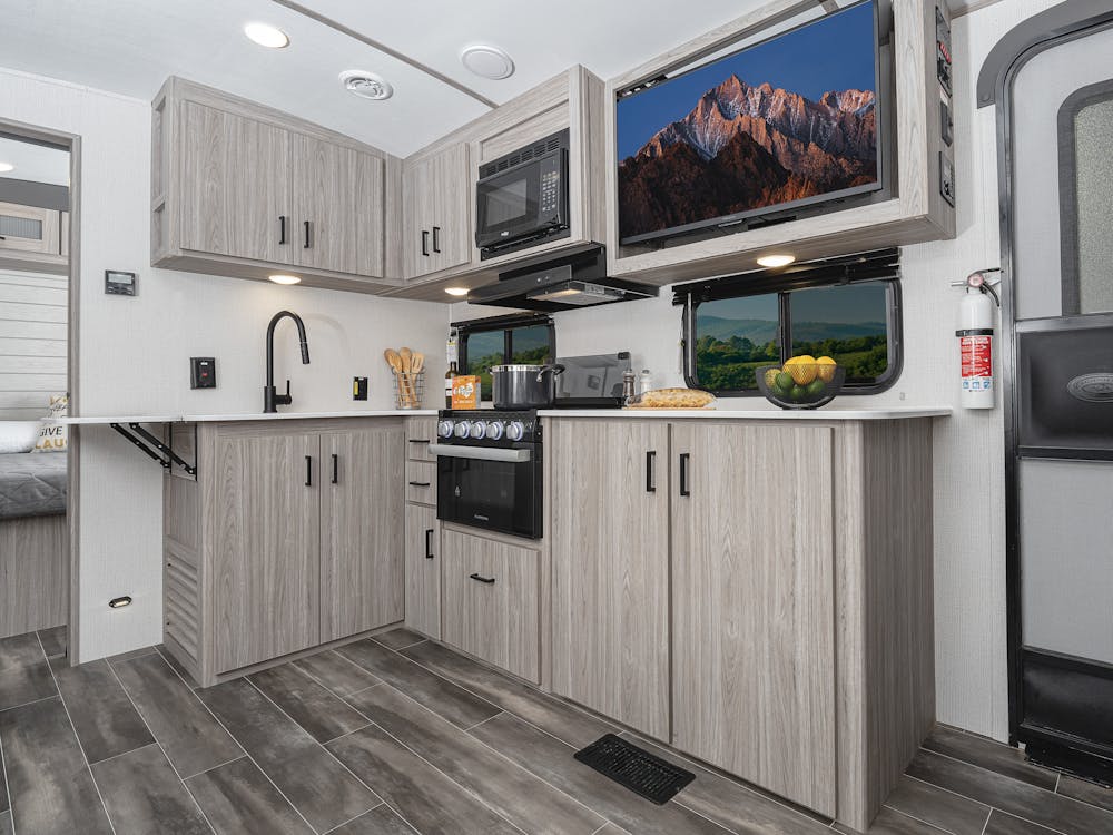 Passport 4210BH Kitchen