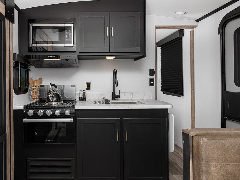 Outback 244UBH Kitchen