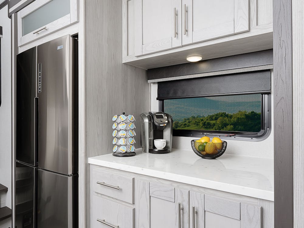 Fuzion 421 Kitchen