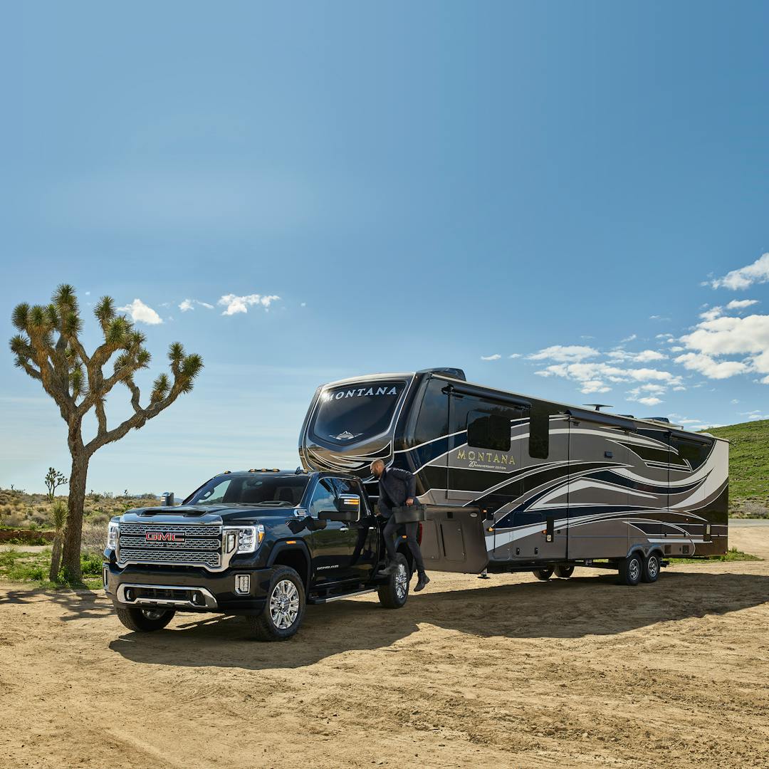 Best-Selling Fifth Wheel RVs in North America - Keystone RV