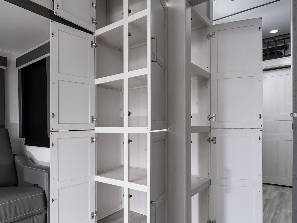Sprinter 3900DBL storage