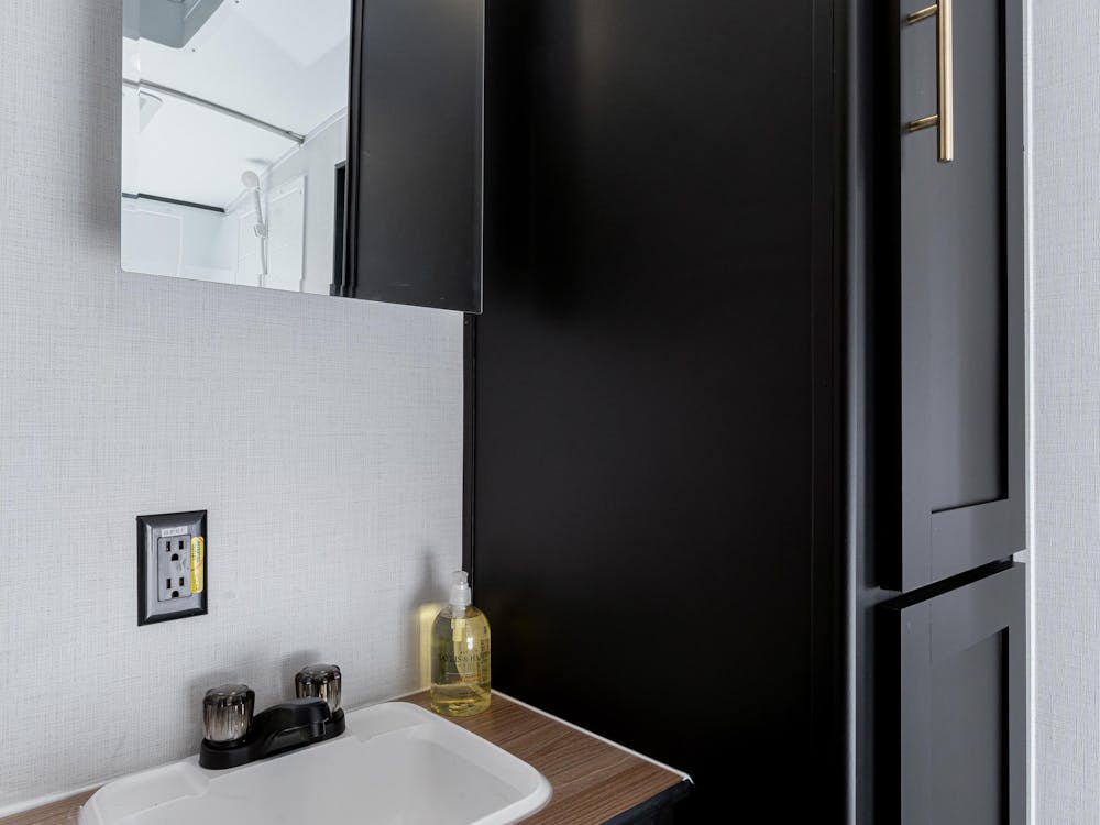 Springdale 286BHU Bathroom