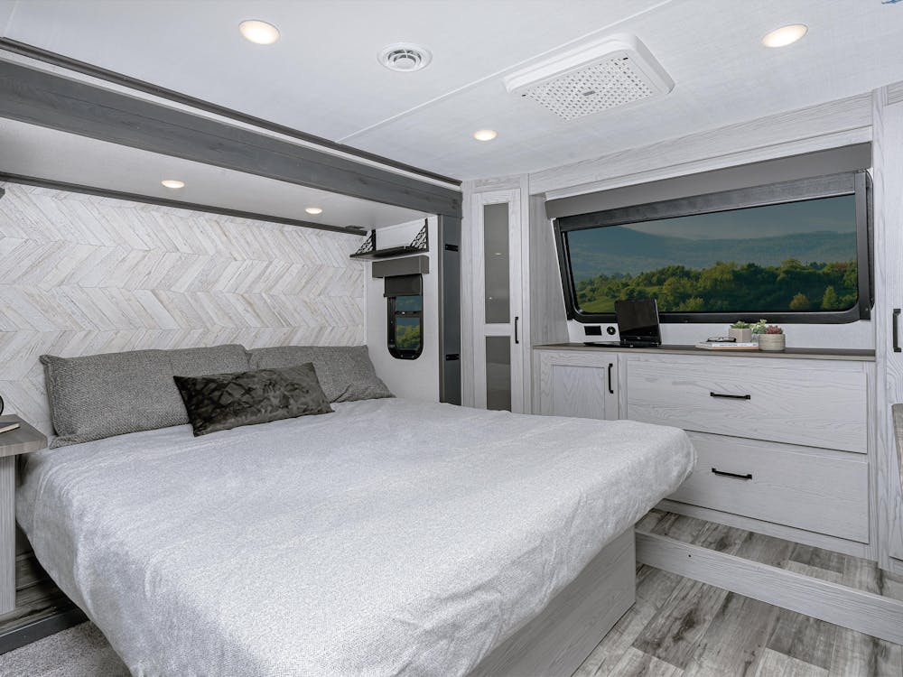 Montana High Country 311RD Bedroom