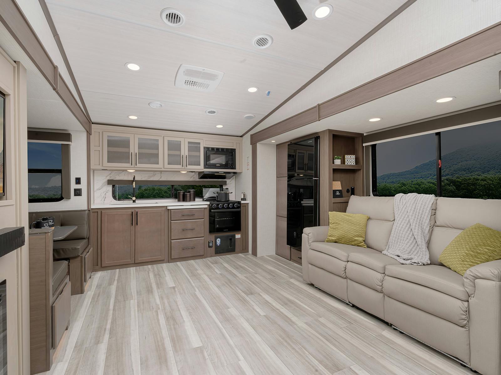 Umber Luxe
