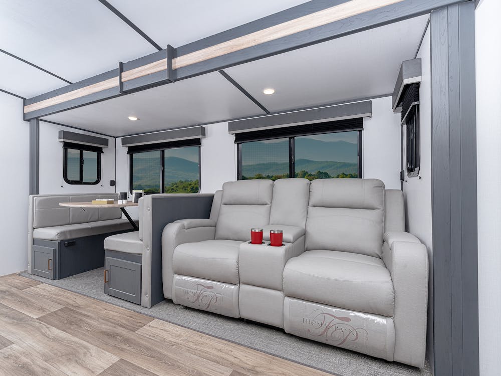 Bullet 260RBS Living Room Slide