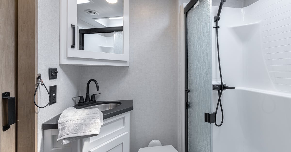 Complete Guide to RV Holding Tanks: Usage, Maintenance, and Tips for ...