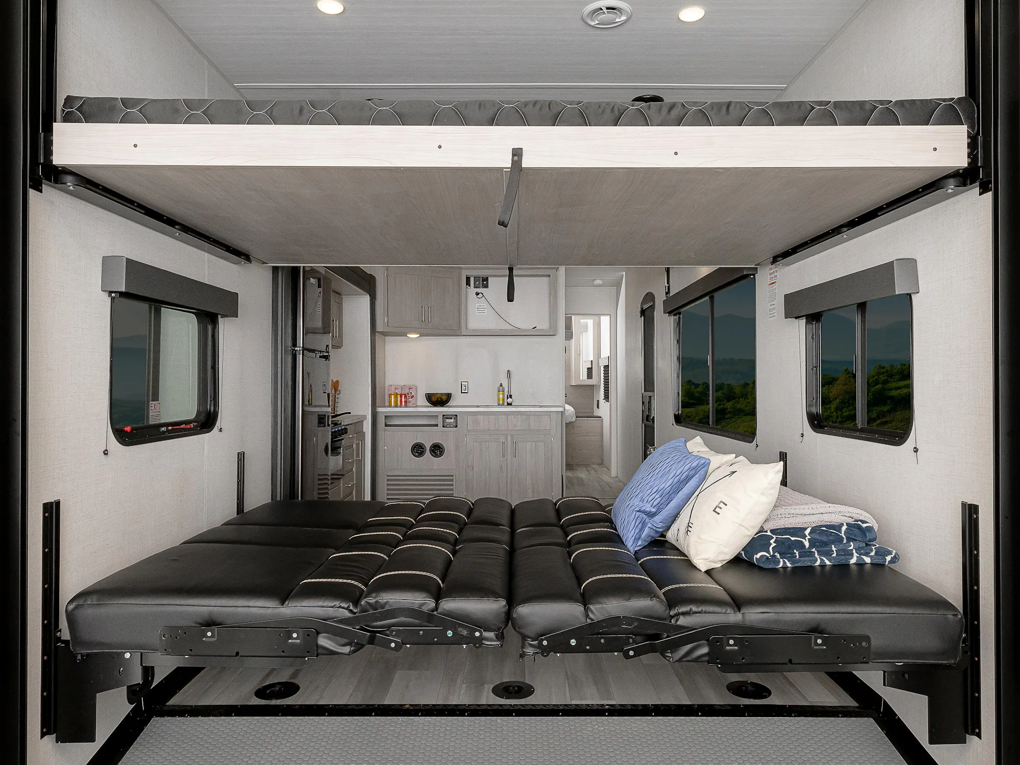 2026 Keystone Impact Aluminum 2813 photo 3